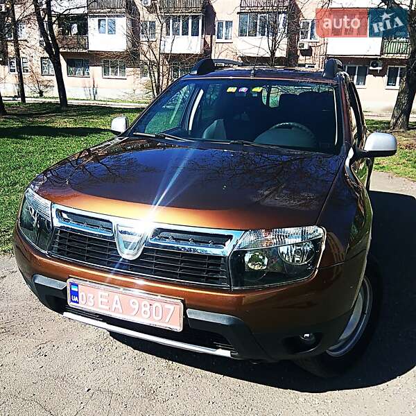 Dacia Duster 2011