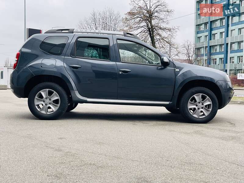Внедорожник / Кроссовер Dacia Duster 2014 в Киеве