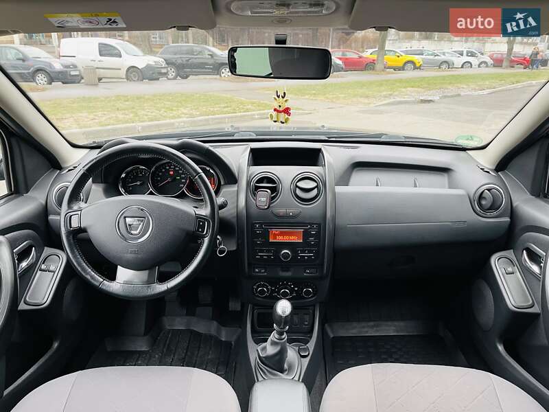 Внедорожник / Кроссовер Dacia Duster 2014 в Киеве