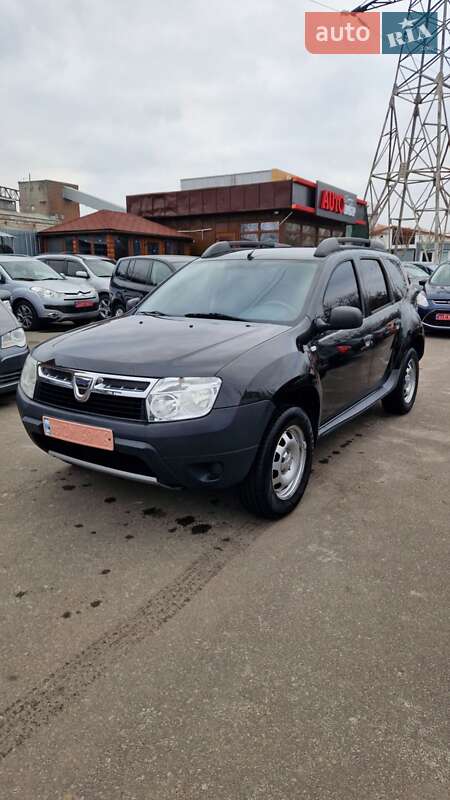 Позашляховик / Кросовер Dacia Duster 2010 в Миколаєві