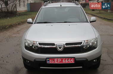 Позашляховик / Кросовер Dacia Duster 2011 в Чернігові