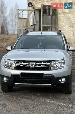 Позашляховик / Кросовер Dacia Duster 2014 в Луцьку