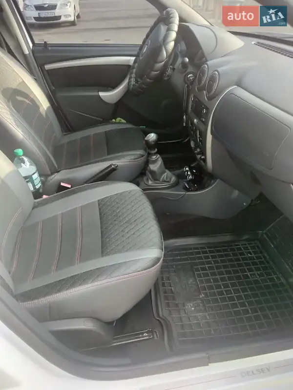 Dacia Duster 2012 VIN UU1HSDAC647745769 фото оголошення 4 з 35