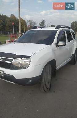 Внедорожник / Кроссовер Dacia Duster 2012 в 