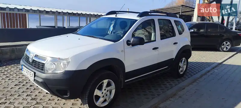 Dacia Duster 2011