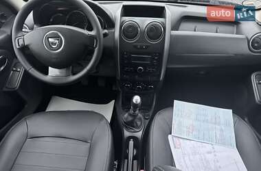 Внедорожник / Кроссовер Dacia Duster 2015 в 