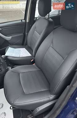 Внедорожник / Кроссовер Dacia Duster 2015 в 