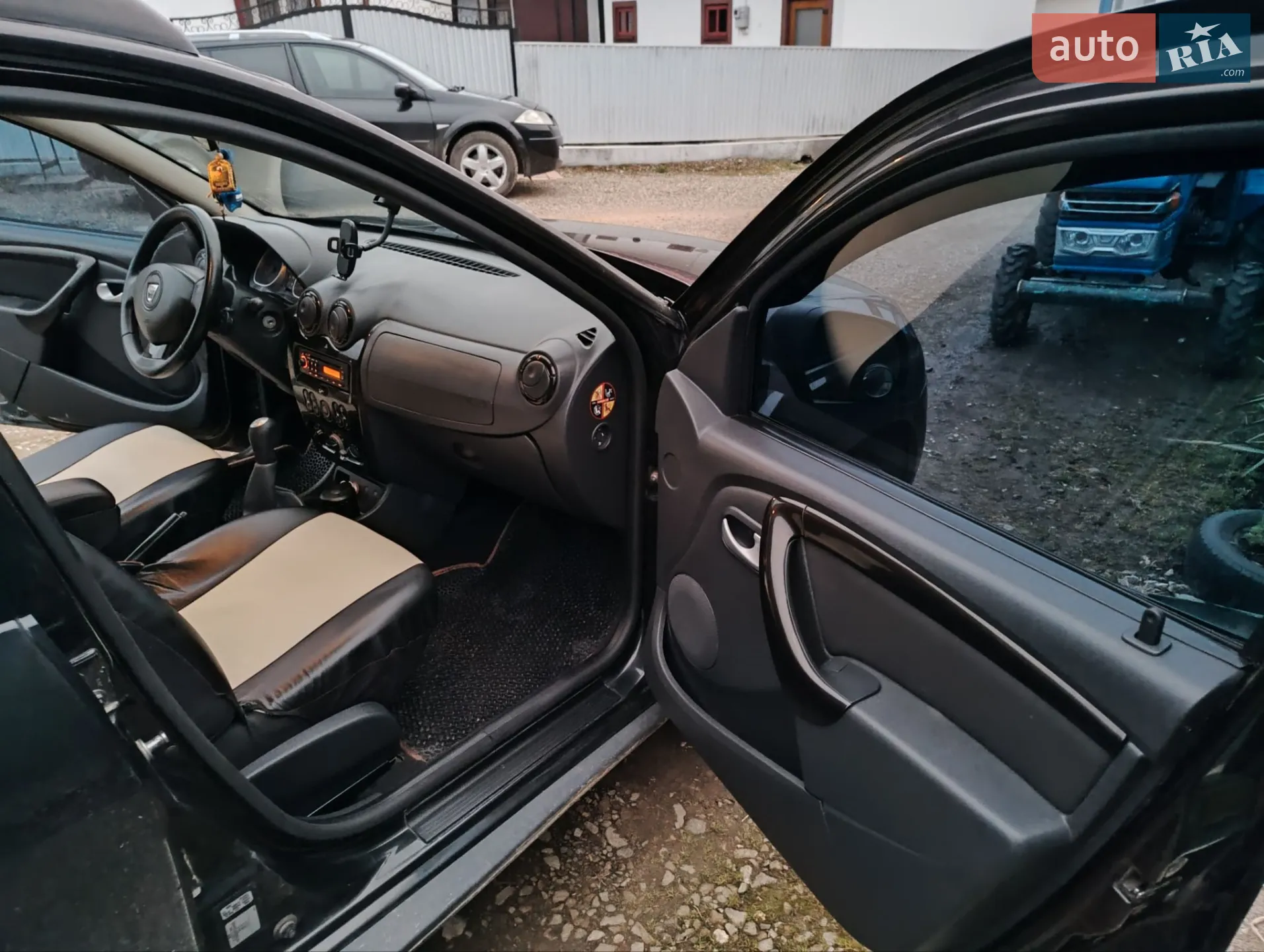 2011 Dacia Duster - мініатюра 10