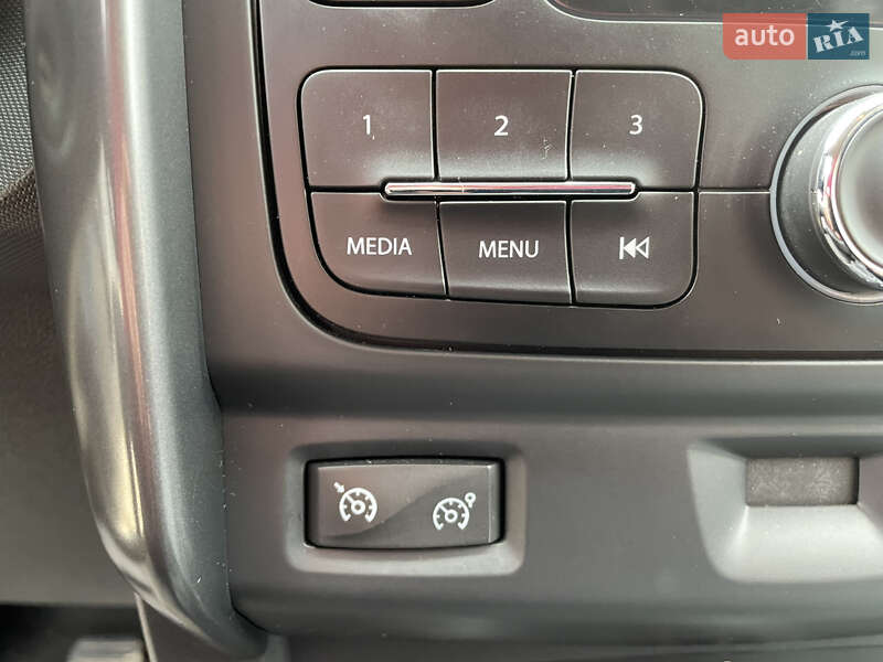 Внедорожник / Кроссовер Dacia Duster 2015 в Делятине