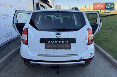 Внедорожник / Кроссовер Dacia Duster 2014 в 