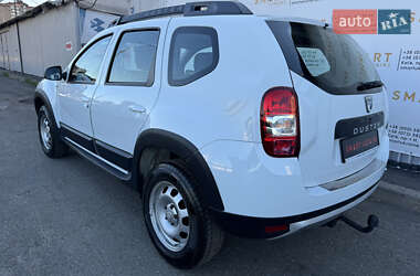 Внедорожник / Кроссовер Dacia Duster 2014 в 