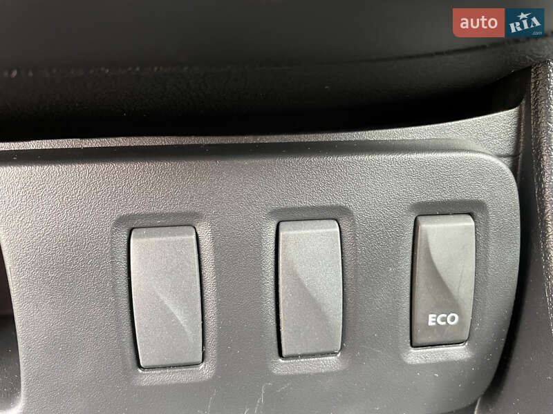 Внедорожник / Кроссовер Dacia Duster 2015 в Делятине