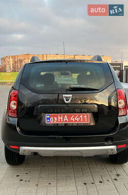 Внедорожник / Кроссовер Dacia Duster 2011 в 