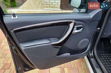 Внедорожник / Кроссовер Dacia Duster 2012 в 