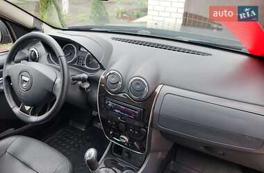 Внедорожник / Кроссовер Dacia Duster 2012 в 