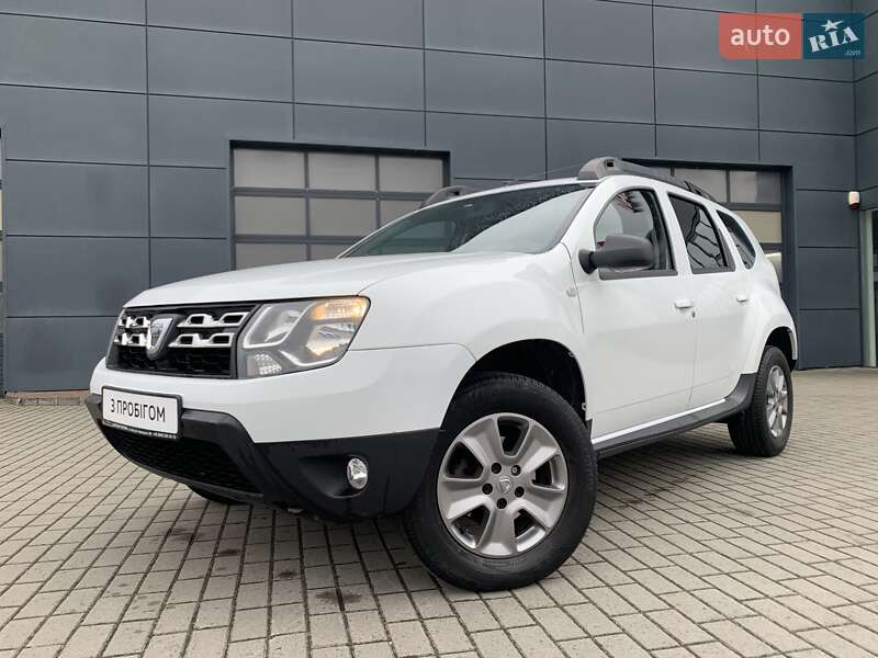 Позашляховик / Кросовер Dacia Duster 2016 в Львові