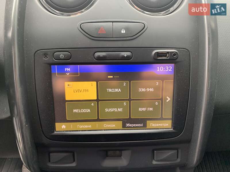 Позашляховик / Кросовер Dacia Duster 2016 в Львові