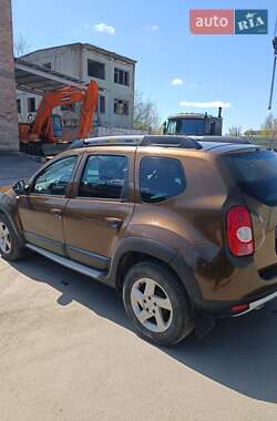 Внедорожник / Кроссовер Dacia Duster 2012 в 
