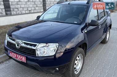 Позашляховик / Кросовер Dacia Duster 2012 в 