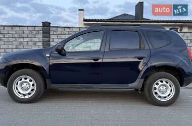 Позашляховик / Кросовер Dacia Duster 2012 в 