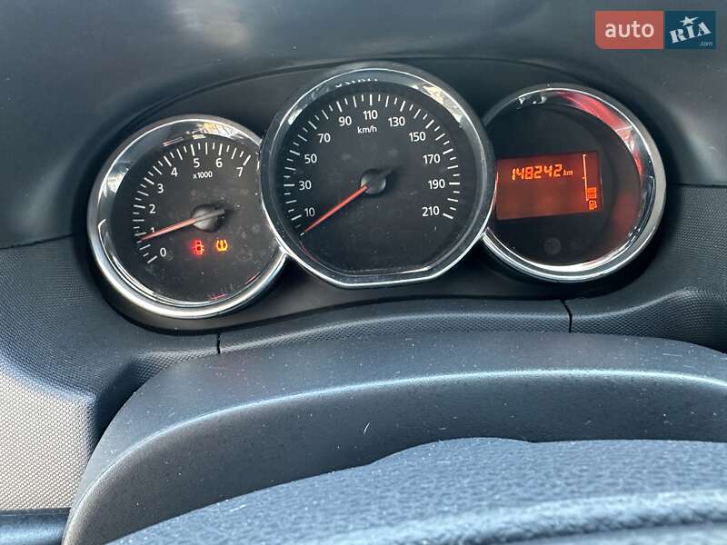 Внедорожник / Кроссовер Dacia Duster 2015 в Лебедине фото 33 Внедорожник / Кроссовер Dacia Duster 2015 в Лебедине