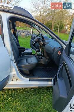 Внедорожник / Кроссовер Dacia Duster 2011 в 