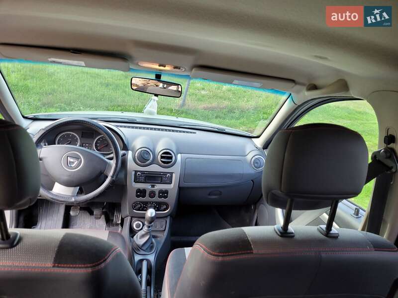 Позашляховик / Кросовер Dacia Duster 2012 в Рожнятові