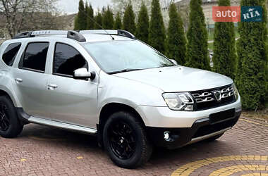 Позашляховик / Кросовер Dacia Duster 2014 в 