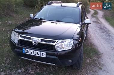 Внедорожник / Кроссовер Dacia Duster 2011 в 