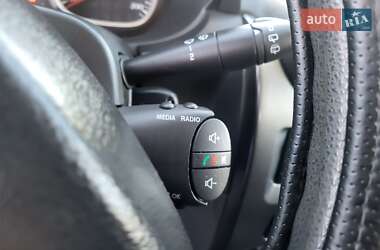 Внедорожник / Кроссовер Dacia Duster 2013 в 