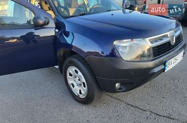Внедорожник / Кроссовер Dacia Duster 2013 в 