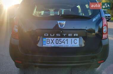 Внедорожник / Кроссовер Dacia Duster 2013 в 
