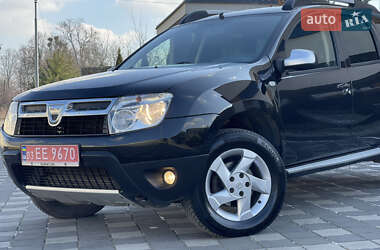 Внедорожник / Кроссовер Dacia Duster 2013 в 