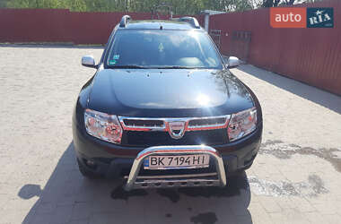 Внедорожник / Кроссовер Dacia Duster 2011 в 