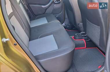 Внедорожник / Кроссовер Dacia Duster 2017 в 