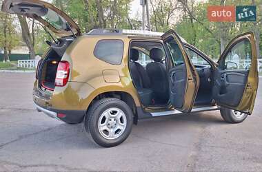 Внедорожник / Кроссовер Dacia Duster 2017 в 