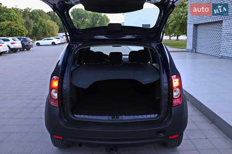 Позашляховик / Кросовер Dacia Duster 2011 в Кременчуці