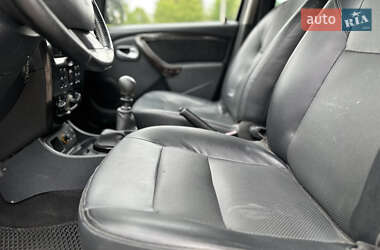 Внедорожник / Кроссовер Dacia Duster 2010 в 