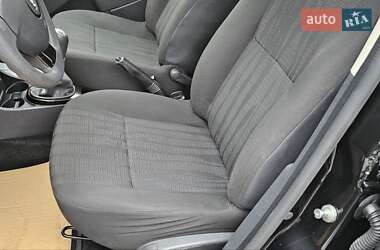 Внедорожник / Кроссовер Dacia Duster 2011 в 
