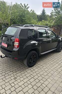 Внедорожник / Кроссовер Dacia Duster 2014 в 