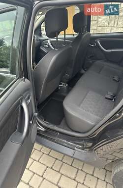 Внедорожник / Кроссовер Dacia Duster 2014 в 