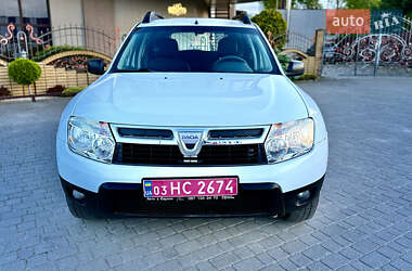 Внедорожник / Кроссовер Dacia Duster 2012 в 