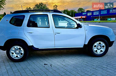 Внедорожник / Кроссовер Dacia Duster 2012 в 