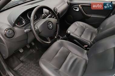 Внедорожник / Кроссовер Dacia Duster 2011 в 