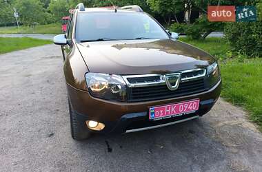 Внедорожник / Кроссовер Dacia Duster 2012 в 