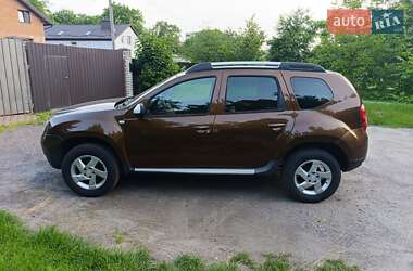 Внедорожник / Кроссовер Dacia Duster 2012 в 