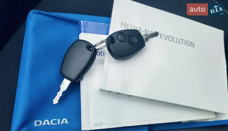 Позашляховик / Кросовер Dacia Duster 2016 в Луцьку документ