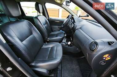 Позашляховик / Кросовер Dacia Duster 2010 в Тернополі