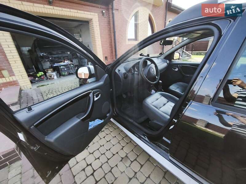 Внедорожник / Кроссовер Dacia Duster 2010 в Тернополе фото 3 Внедорожник / Кроссовер Dacia Duster 2010 в Тернополе