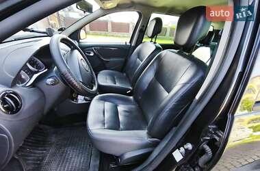 Позашляховик / Кросовер Dacia Duster 2010 в Тернополі